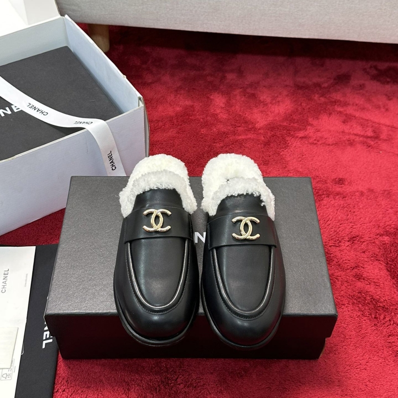 Ch*el slippers